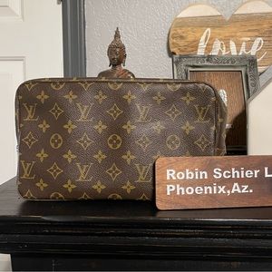 Louis Vuitton 28 Trousse